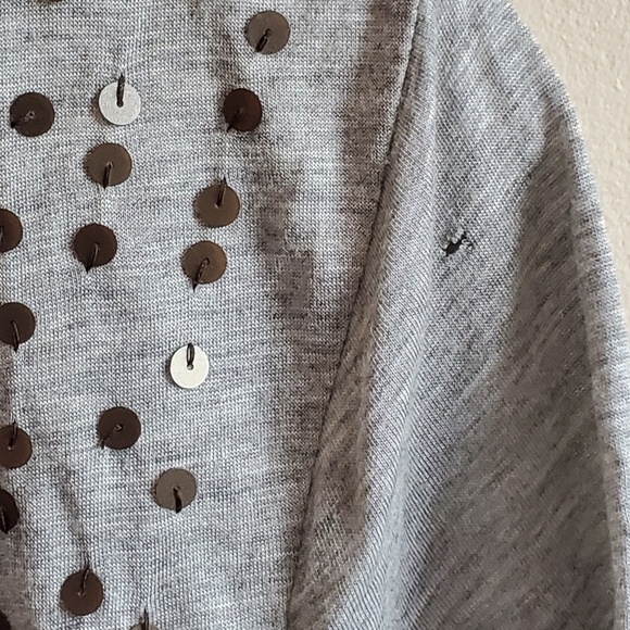 Tory Burch Heather Grey Tee short with embleshment XS super soft handfeel - Picture 3 of 8